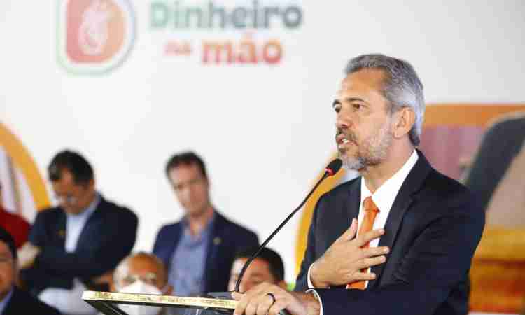Governo do Ceará lança programa “Dinheiro na Mão” para impulsionar empreendedorismo